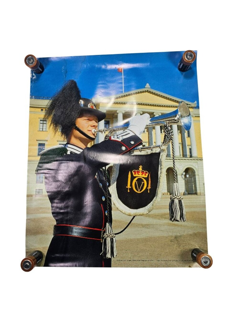 His Majestys The King's Guard Bugler Oslo Norway Royal Palace Poster 19x23"